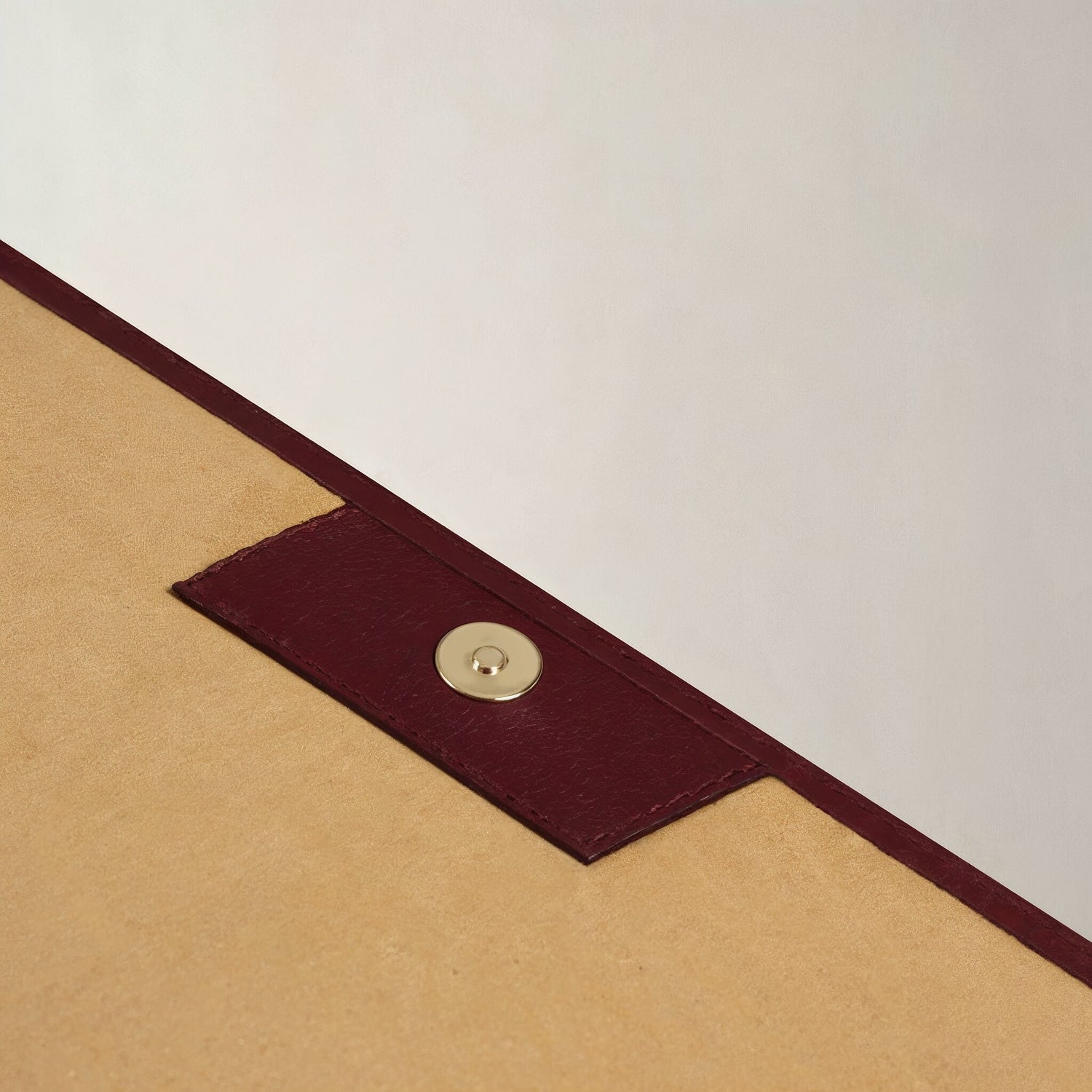 Phase 1: The Signature Leather Laptop Case